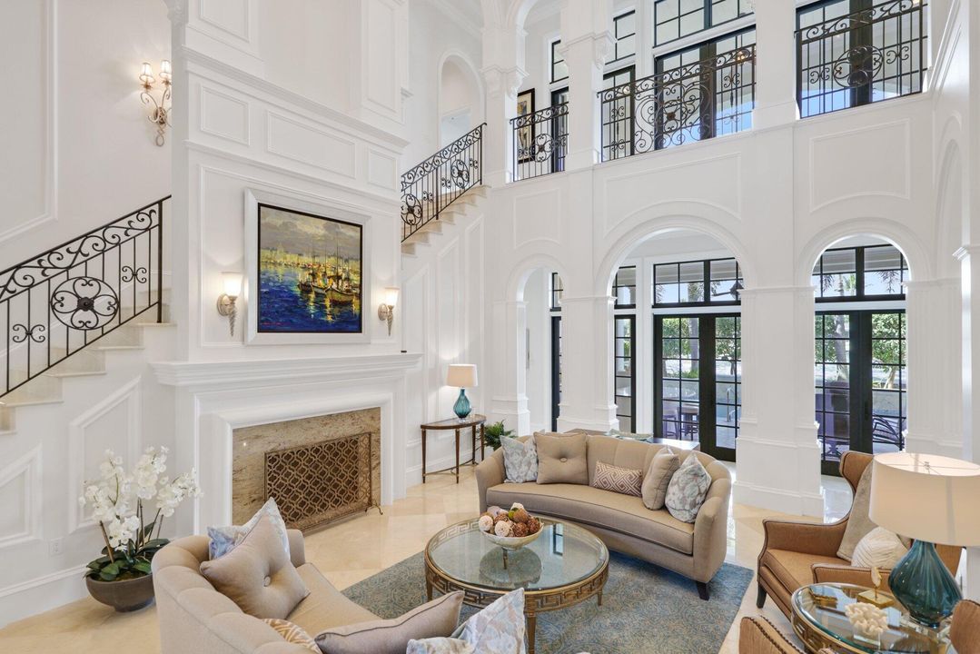 For Sale: $10,250,000 (5 beds, 7 baths, 7760 Square Feet)