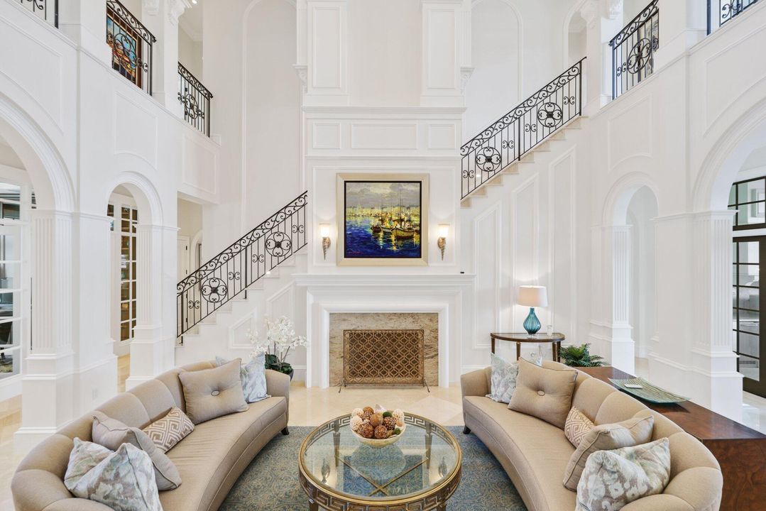 For Sale: $10,250,000 (5 beds, 7 baths, 7760 Square Feet)