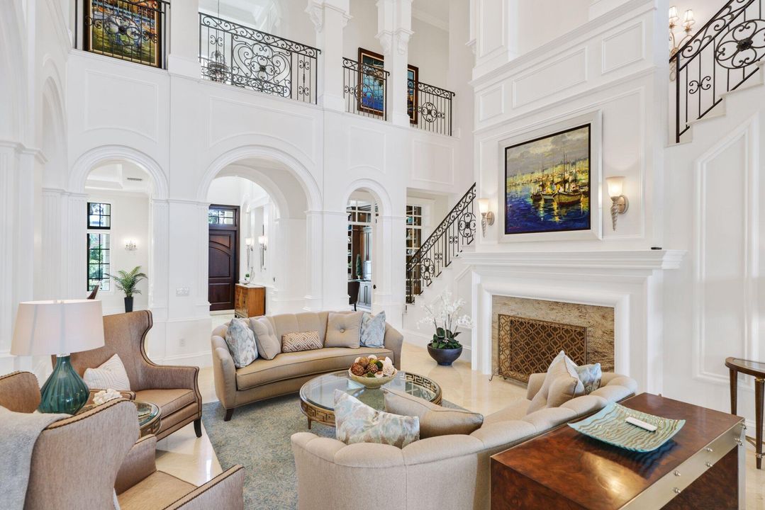 For Sale: $10,250,000 (5 beds, 7 baths, 7760 Square Feet)