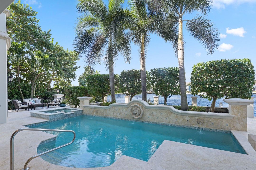 For Sale: $10,250,000 (5 beds, 7 baths, 7760 Square Feet)