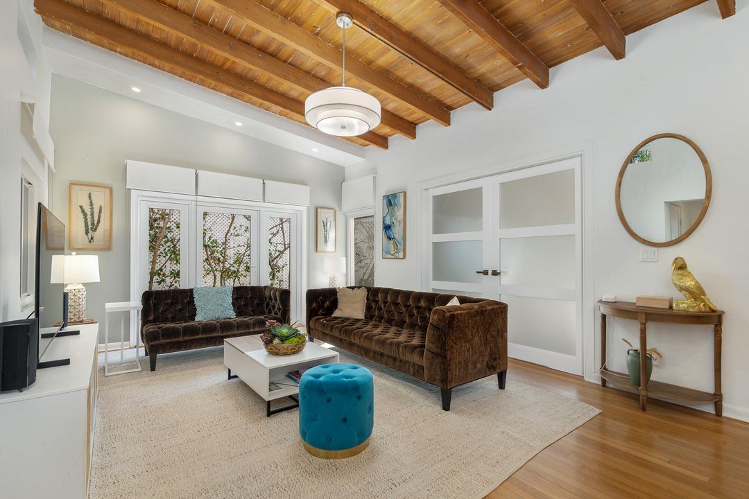 For Sale: $1,795,000 (3 beds, 2 baths, 2035 Square Feet)