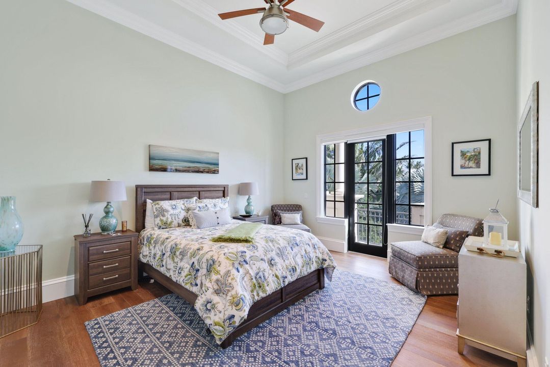 For Sale: $10,250,000 (5 beds, 7 baths, 7760 Square Feet)