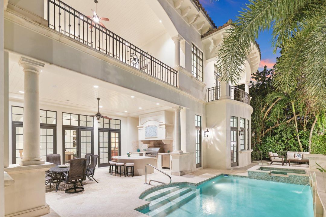 For Sale: $10,250,000 (5 beds, 7 baths, 7760 Square Feet)