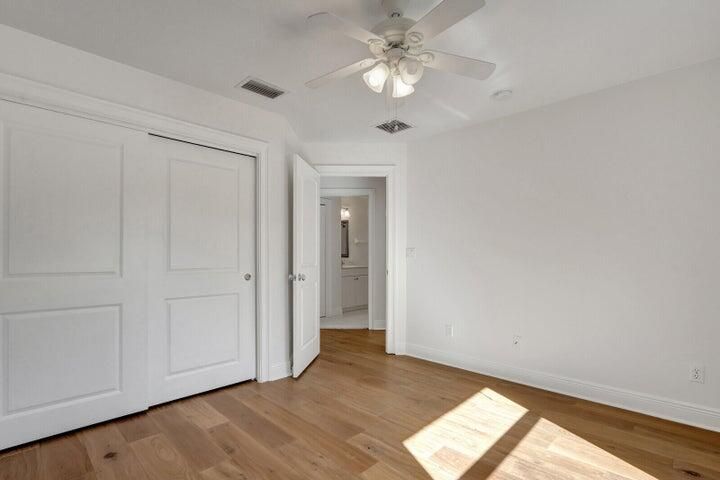 For Sale: $974,900 (4 beds, 3 baths, 2748 Square Feet)