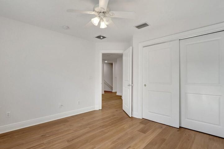 For Sale: $974,900 (4 beds, 3 baths, 2748 Square Feet)