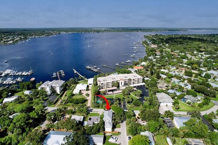 For Sale: $974,900 (4 beds, 3 baths, 2748 Square Feet)