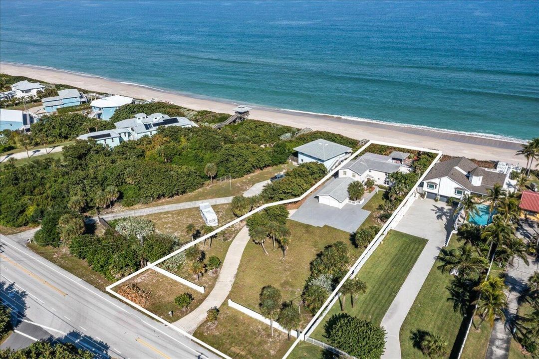 En Venta: $2,150,000 (3 camas, 3 baños, 2892 Pies cuadrados)