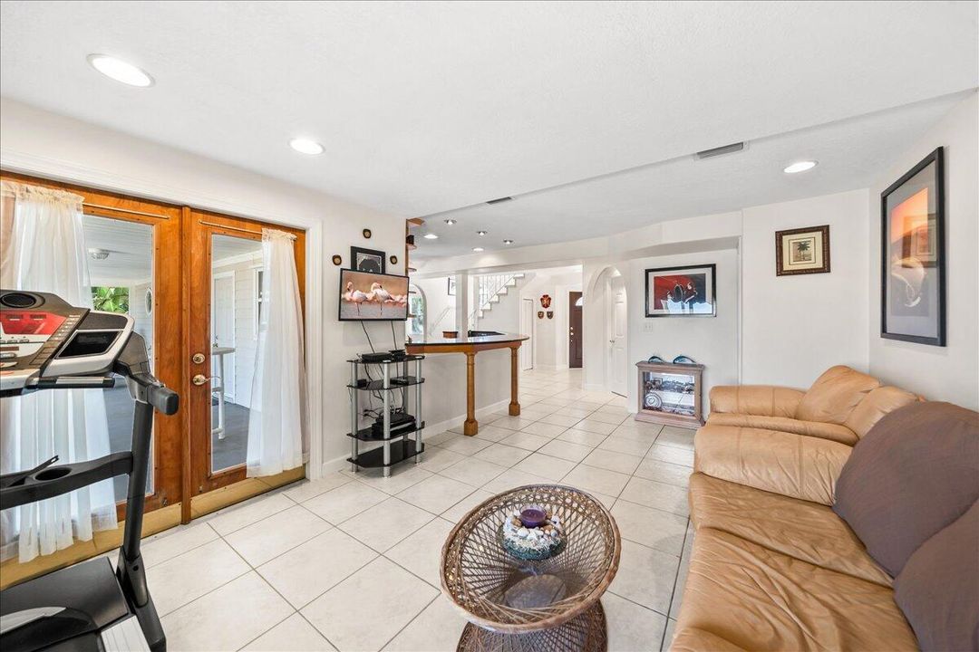 En Venta: $2,150,000 (3 camas, 3 baños, 2892 Pies cuadrados)