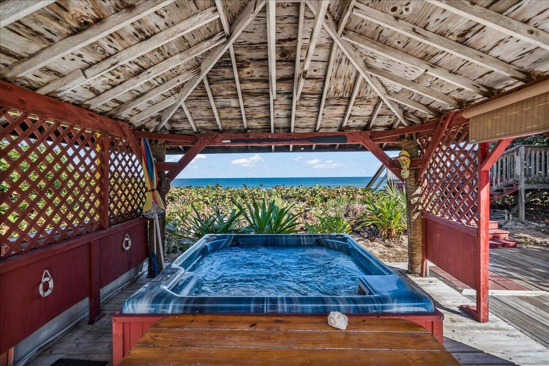 En Venta: $2,150,000 (3 camas, 3 baños, 2892 Pies cuadrados)