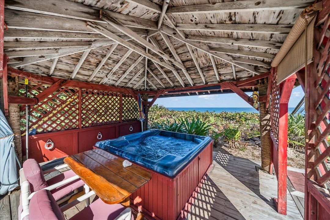 En Venta: $2,150,000 (3 camas, 3 baños, 2892 Pies cuadrados)