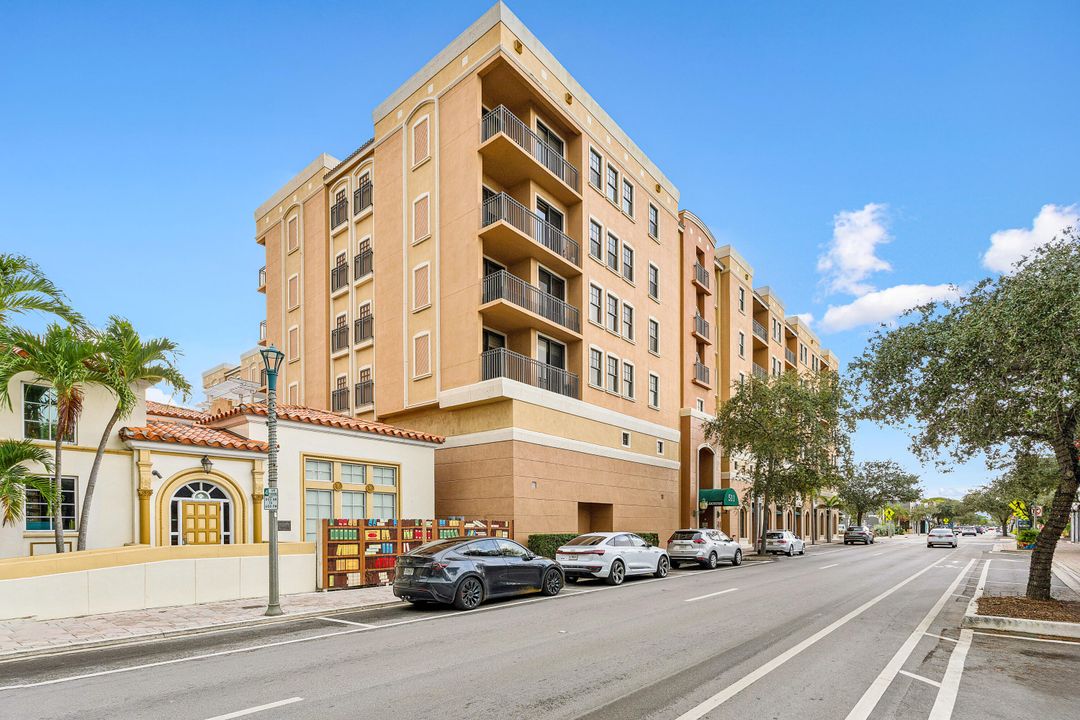 For Sale: $249,918 (0 beds, 1 baths, 674 Square Feet)