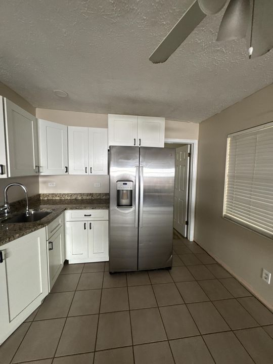 For Sale: $295,000 (3 beds, 2 baths, 1558 Square Feet)