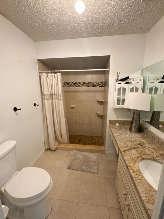 For Sale: $295,000 (3 beds, 2 baths, 1558 Square Feet)