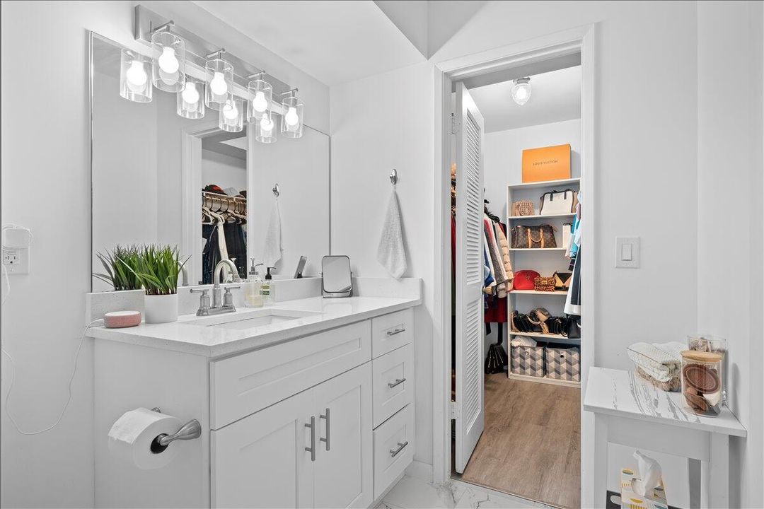 En Renta: $2,700 (2 camas, 2 baños, 1272 Pies cuadrados)