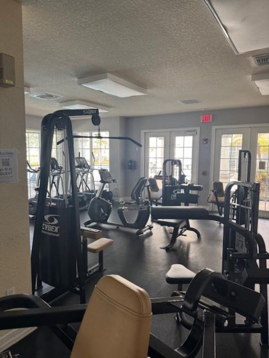 For Rent: $2,775 (2 beds, 2 baths, 1403 Square Feet)