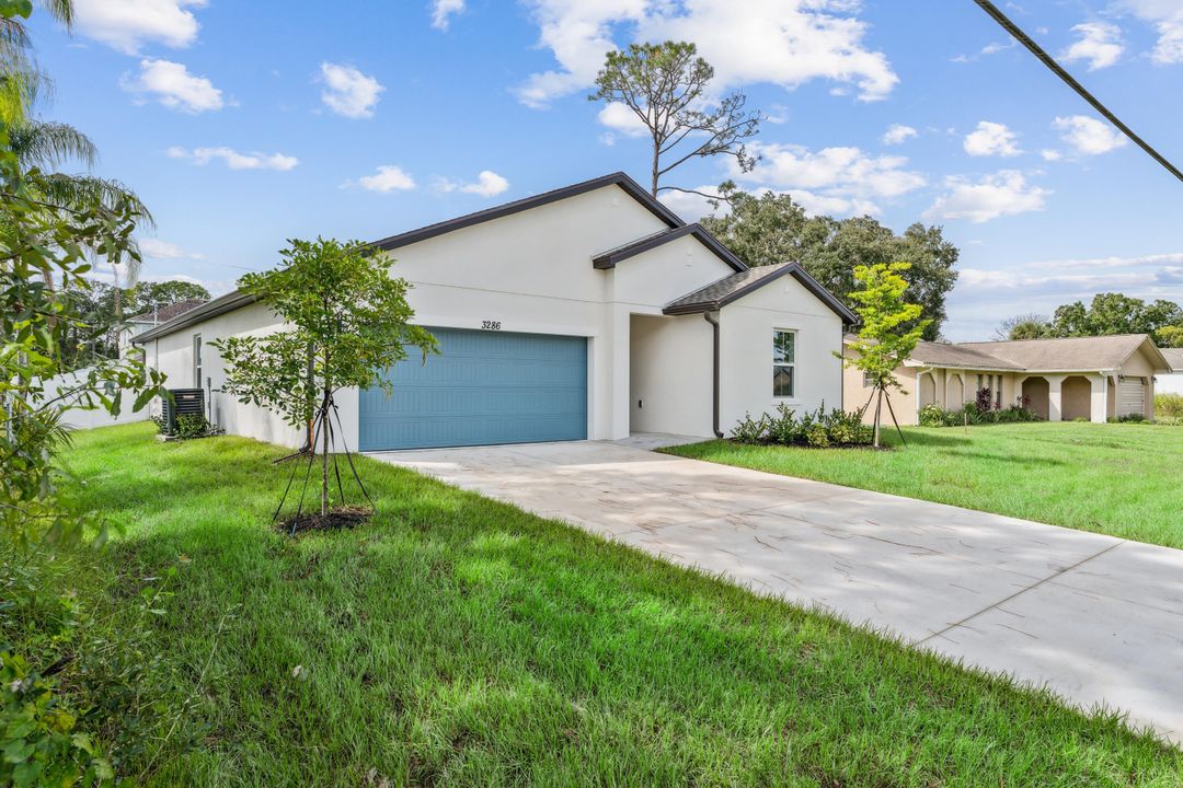 Active With Contract: $339,995 (4 beds, 2 baths, 1820 Square Feet)