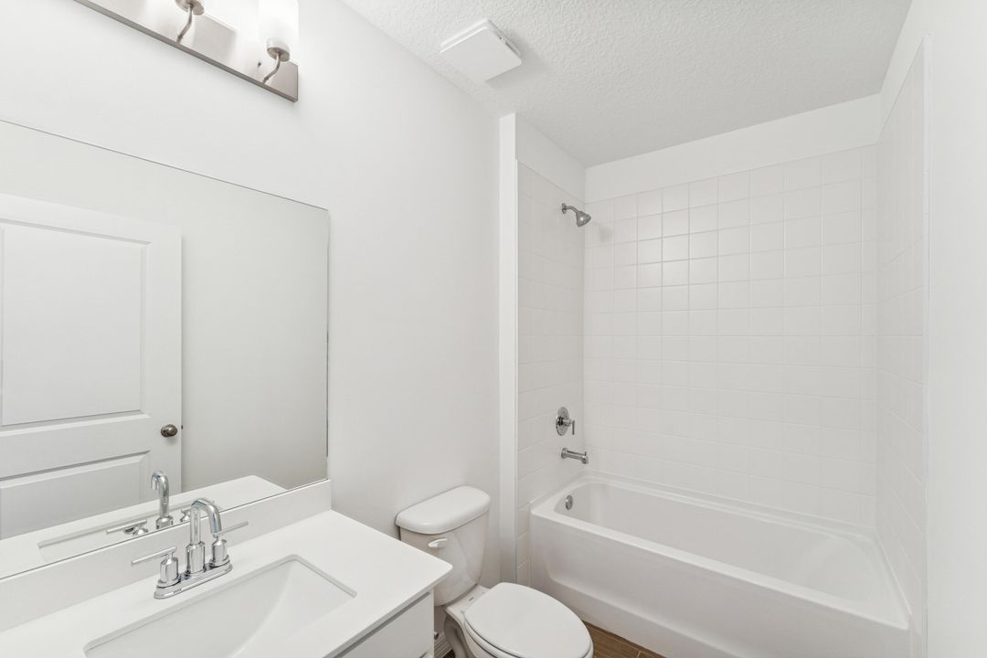 Active With Contract: $339,995 (4 beds, 2 baths, 1820 Square Feet)