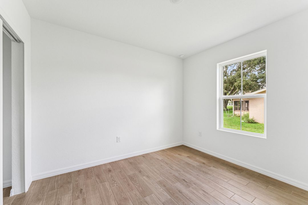 Active With Contract: $339,995 (4 beds, 2 baths, 1820 Square Feet)