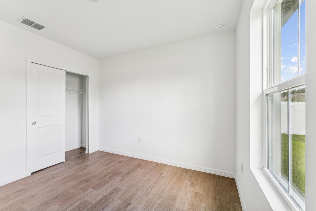 Active With Contract: $339,995 (4 beds, 2 baths, 1820 Square Feet)