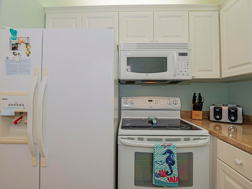 В аренду: $3,300 (2 спален, 2 ванн, 1200 Квадратных фут)