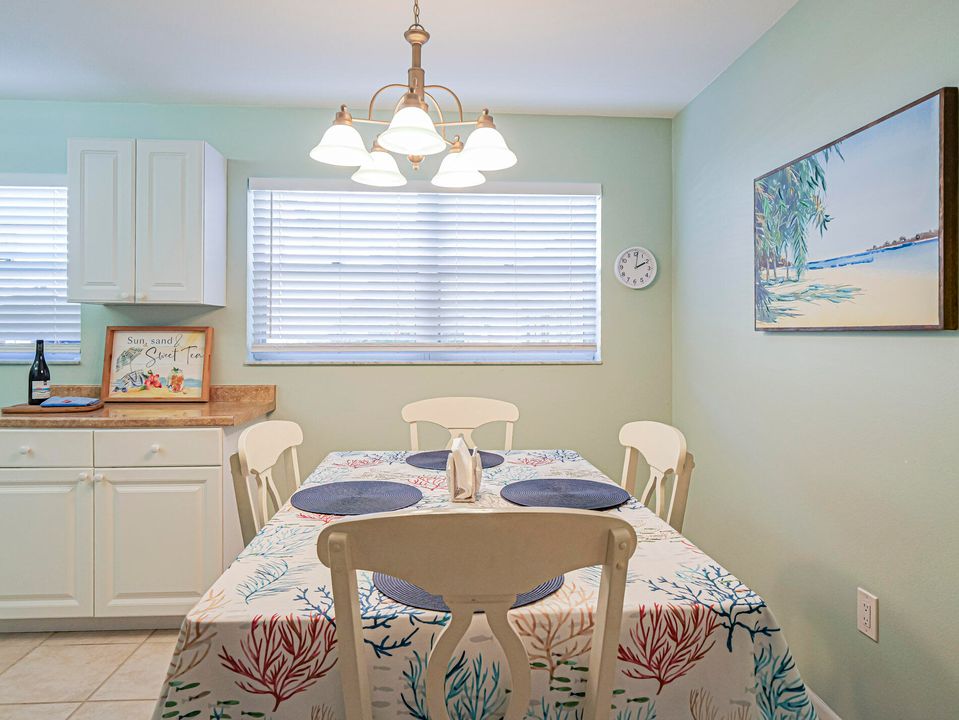 В аренду: $3,300 (2 спален, 2 ванн, 1200 Квадратных фут)