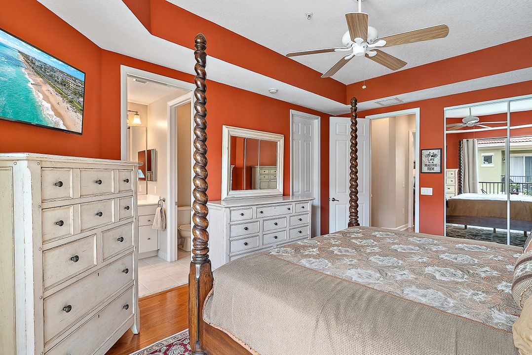 待售: $550,000 (2 贝兹, 3 浴室, 2056 平方英尺)