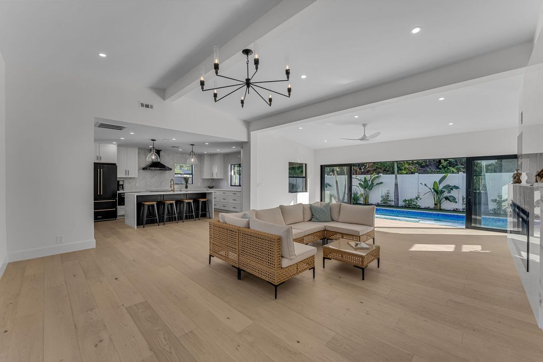 En Venta: $1,599,000 (2 camas, 2 baños, 1608 Pies cuadrados)