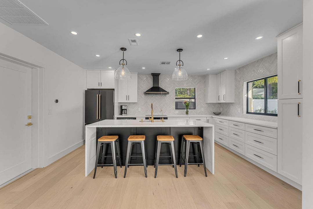 En Venta: $1,599,000 (2 camas, 2 baños, 1608 Pies cuadrados)