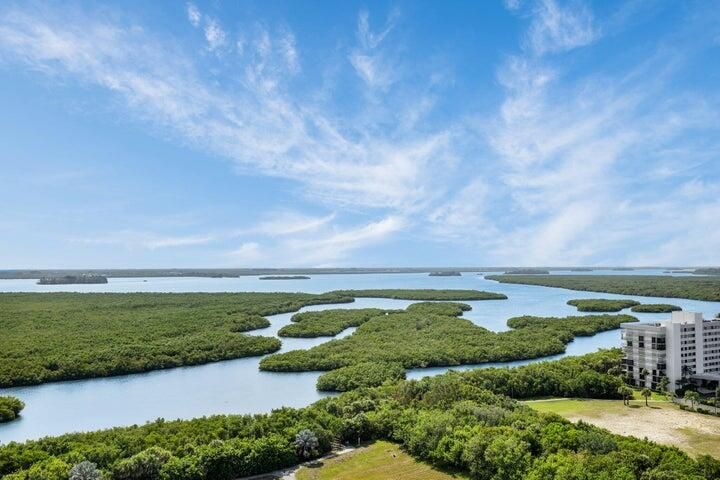 В аренду: $5,600 (3 спален, 2 ванн, 1606 Квадратных фут)