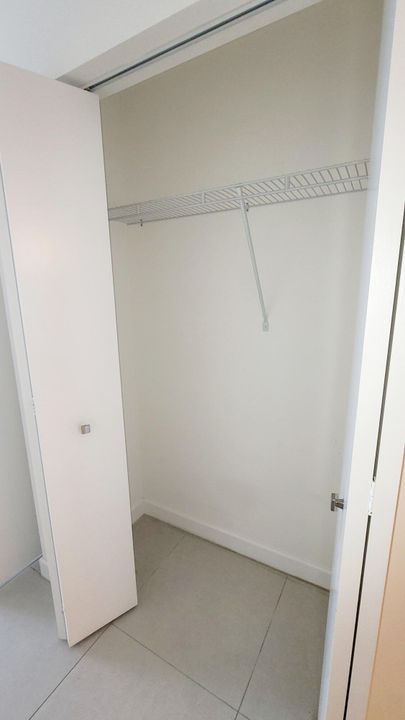 For Rent: $3,500 (1 beds, 1 baths, 777 Square Feet)