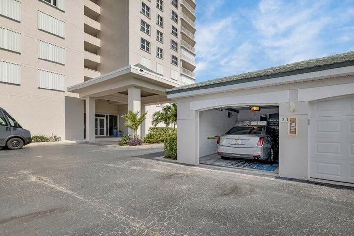 В аренду: $5,600 (3 спален, 2 ванн, 1606 Квадратных фут)