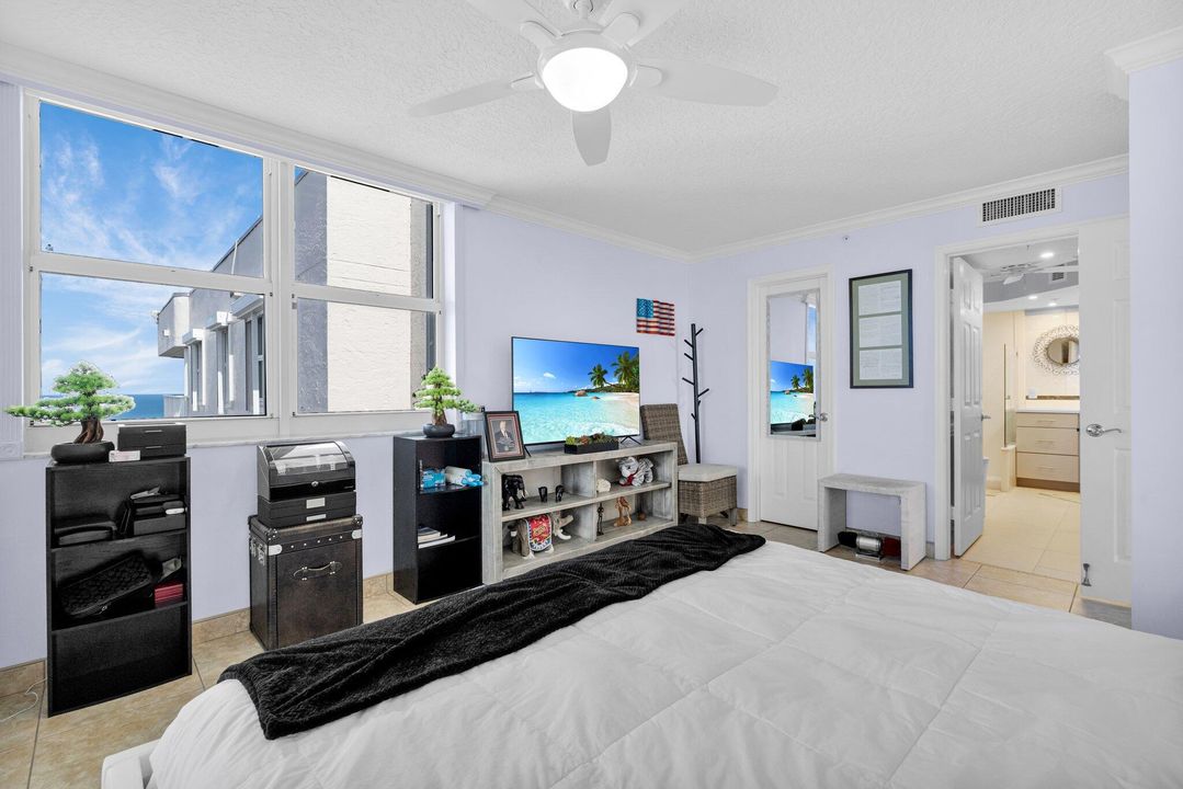 В аренду: $5,600 (3 спален, 2 ванн, 1606 Квадратных фут)