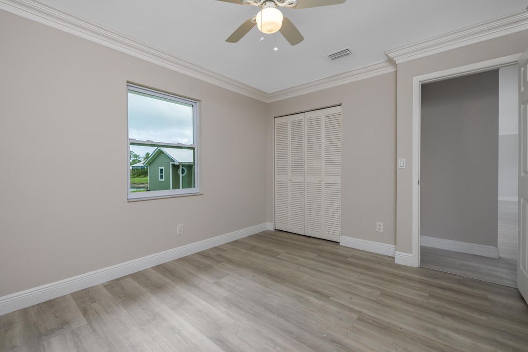 For Sale: $589,000 (2 beds, 2 baths, 1200 Square Feet)