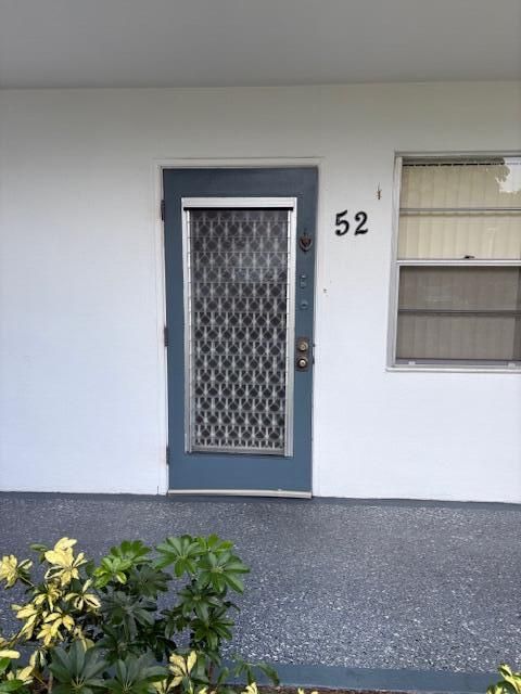 For Sale: $125,000 (2 beds, 1 baths, 820 Square Feet)