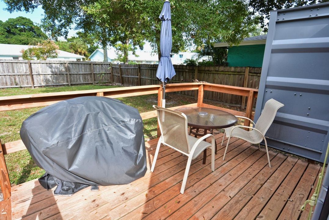 На продажу: $225,000 (1 спален, 1 ванн, 160 Квадратных фут)