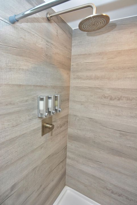 На продажу: $225,000 (1 спален, 1 ванн, 160 Квадратных фут)