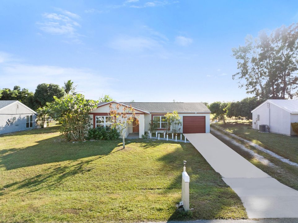 For Sale: $265,000 (3 beds, 2 baths, 1286 Square Feet)