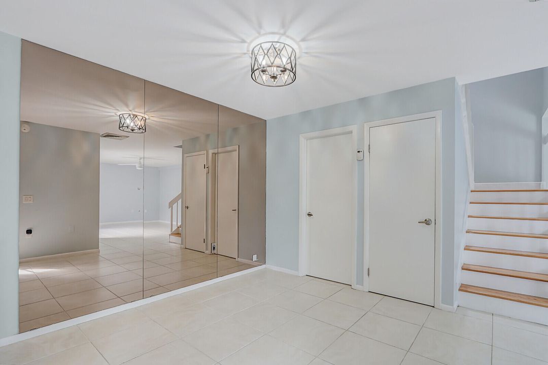 En Renta: $2,750 (2 camas, 2 baños, 1488 Pies cuadrados)