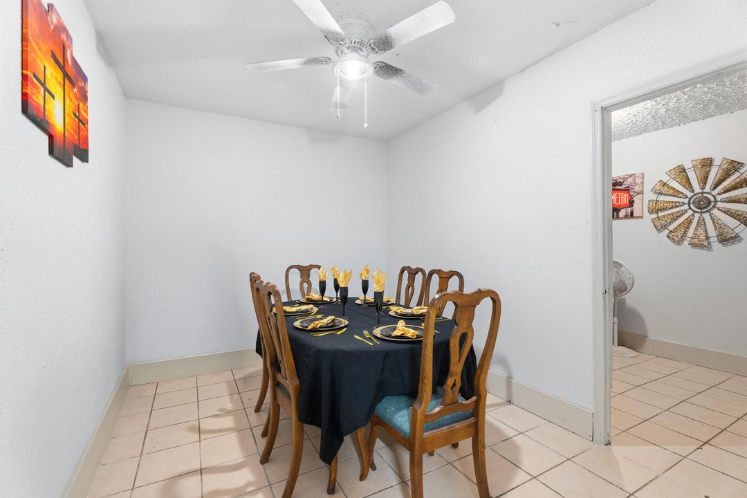 For Sale: $265,000 (3 beds, 2 baths, 1286 Square Feet)