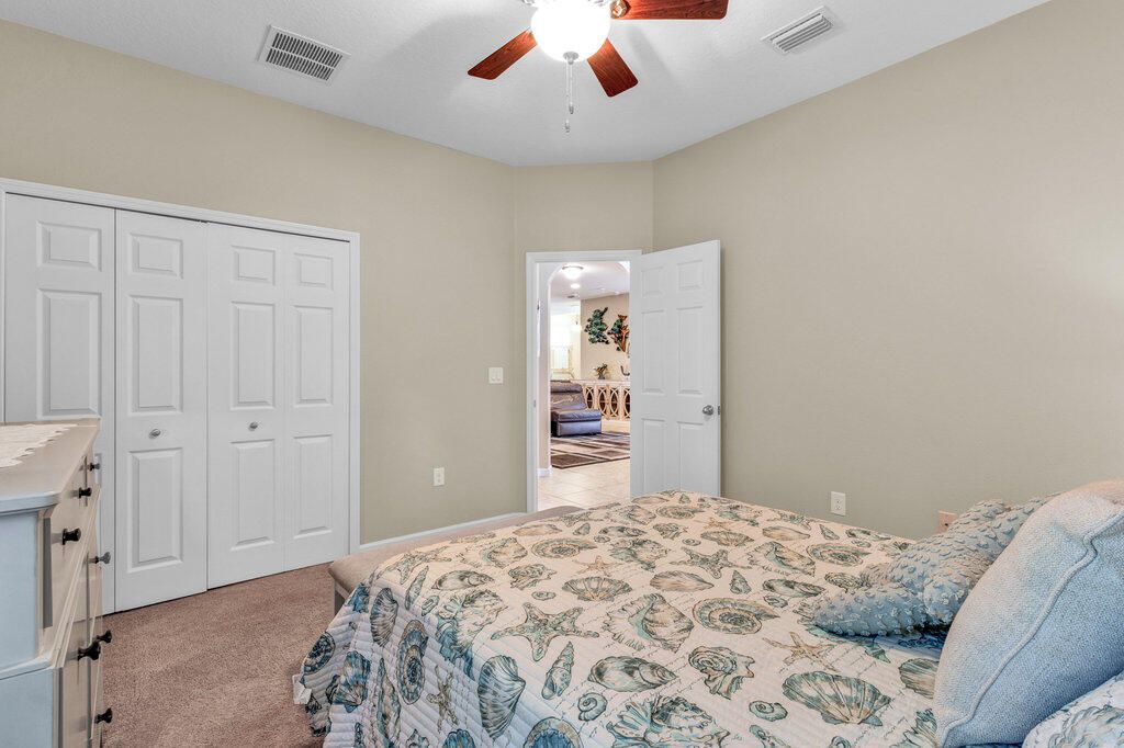 For Sale: $485,000 (3 beds, 2 baths, 2395 Square Feet)