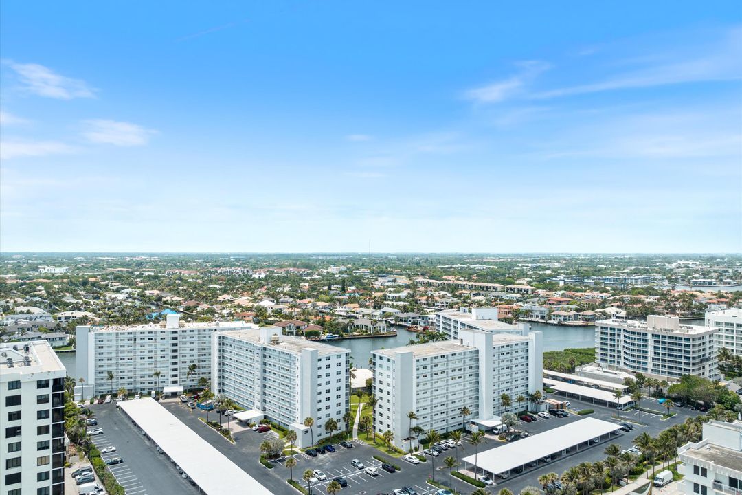 For Rent: $2,500 (2 beds, 2 baths, 1201 Square Feet)