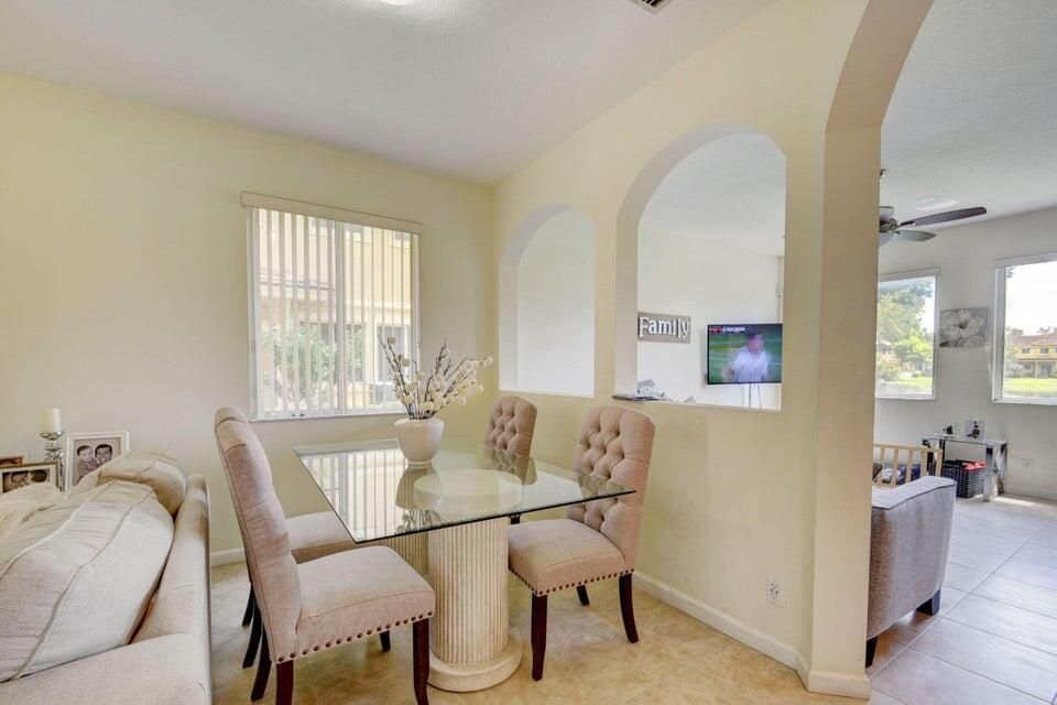 En Renta: $2,100 (3 camas, 2 baños, 1881 Pies cuadrados)