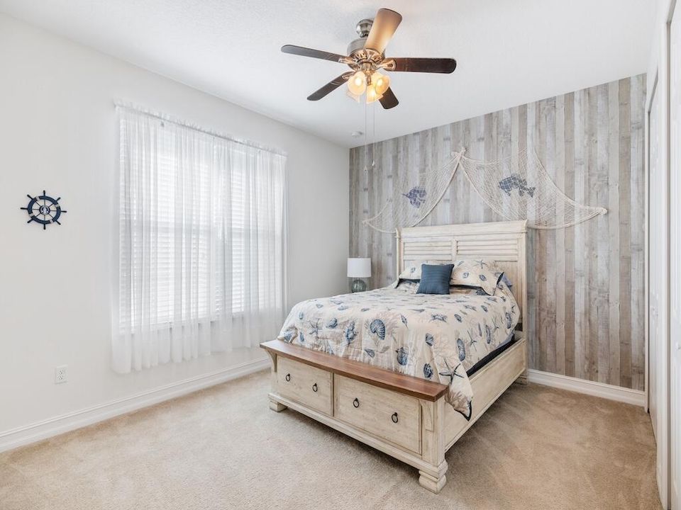 For Sale: $355,000 (3 beds, 2 baths, 1920 Square Feet)