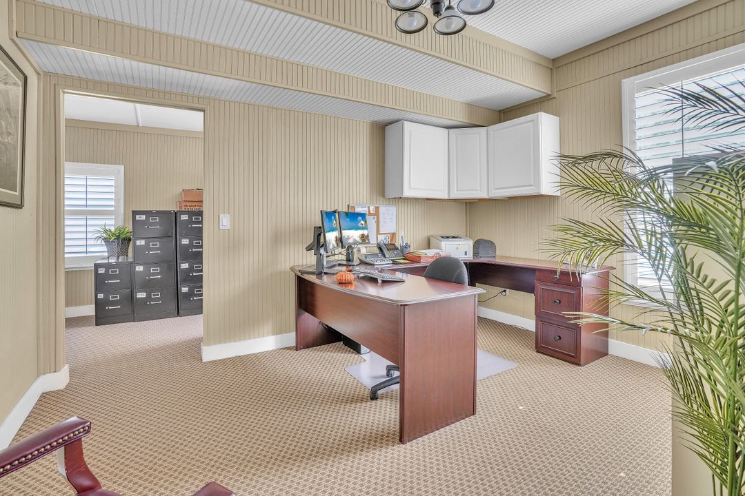 En Venta: $299,999 (0 camas, 0 baños, 2172 Pies cuadrados)