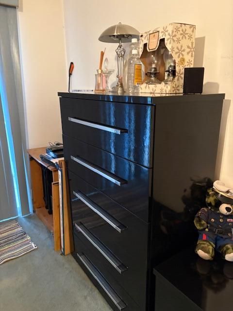 For Sale: $125,000 (2 beds, 1 baths, 820 Square Feet)