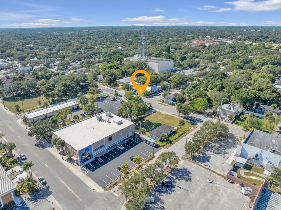 En Venta: $299,999 (0 camas, 0 baños, 2172 Pies cuadrados)