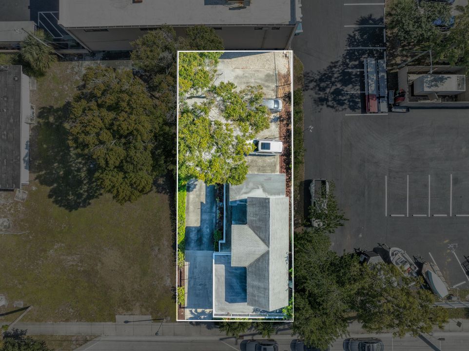 En Venta: $299,999 (0 camas, 0 baños, 2172 Pies cuadrados)