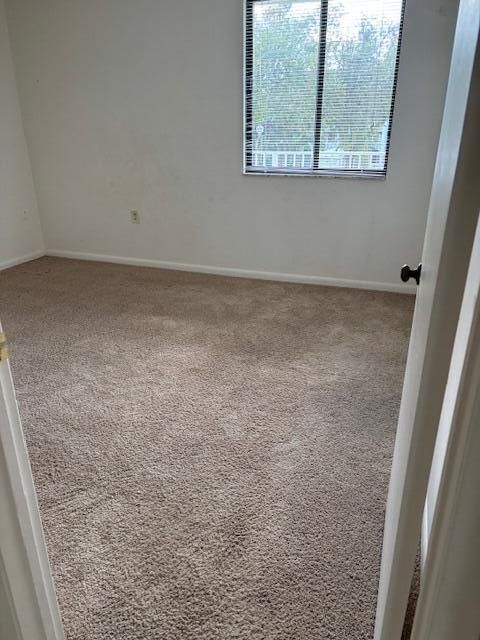 For Rent: $1,950 (2 beds, 2 baths, 1385 Square Feet)