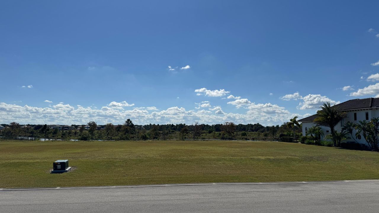 На продажу: $375,000 (0 спален, 0 ванн, 0 Квадратных фут)