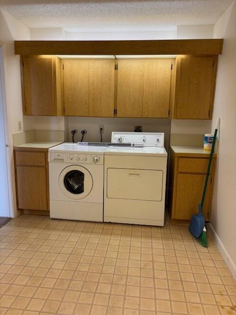 For Rent: $1,950 (2 beds, 2 baths, 1385 Square Feet)
